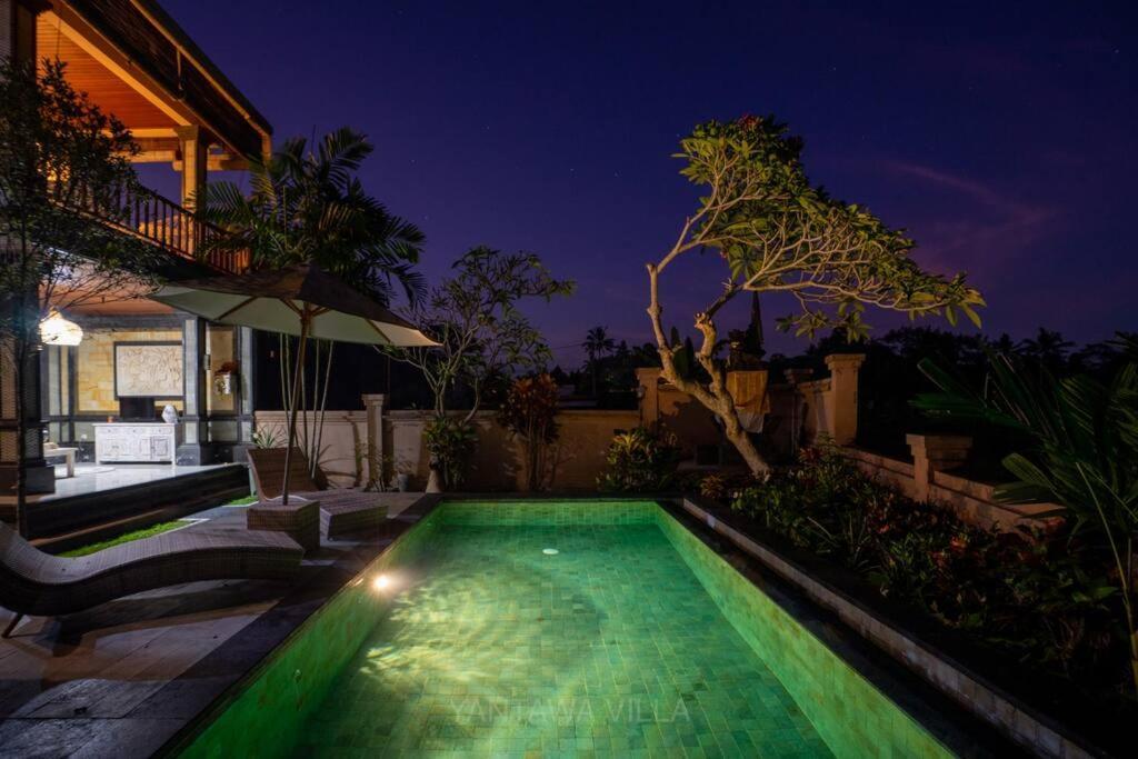 Beautiful 3 Bedroom Jungle View Ubud  Luaran gambar